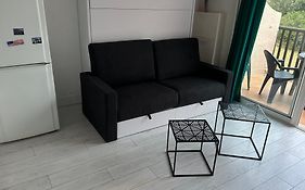 Lumineux studio vue mer